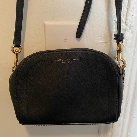 Marc Jacobs Bags Marc Jacobs Gently Worn Black Crossover Purse